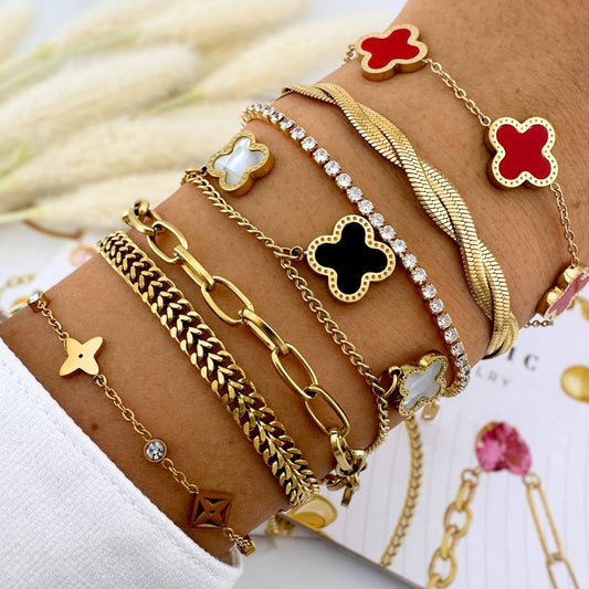 18K gold plated Stainless steel "Lock" necklace image 1