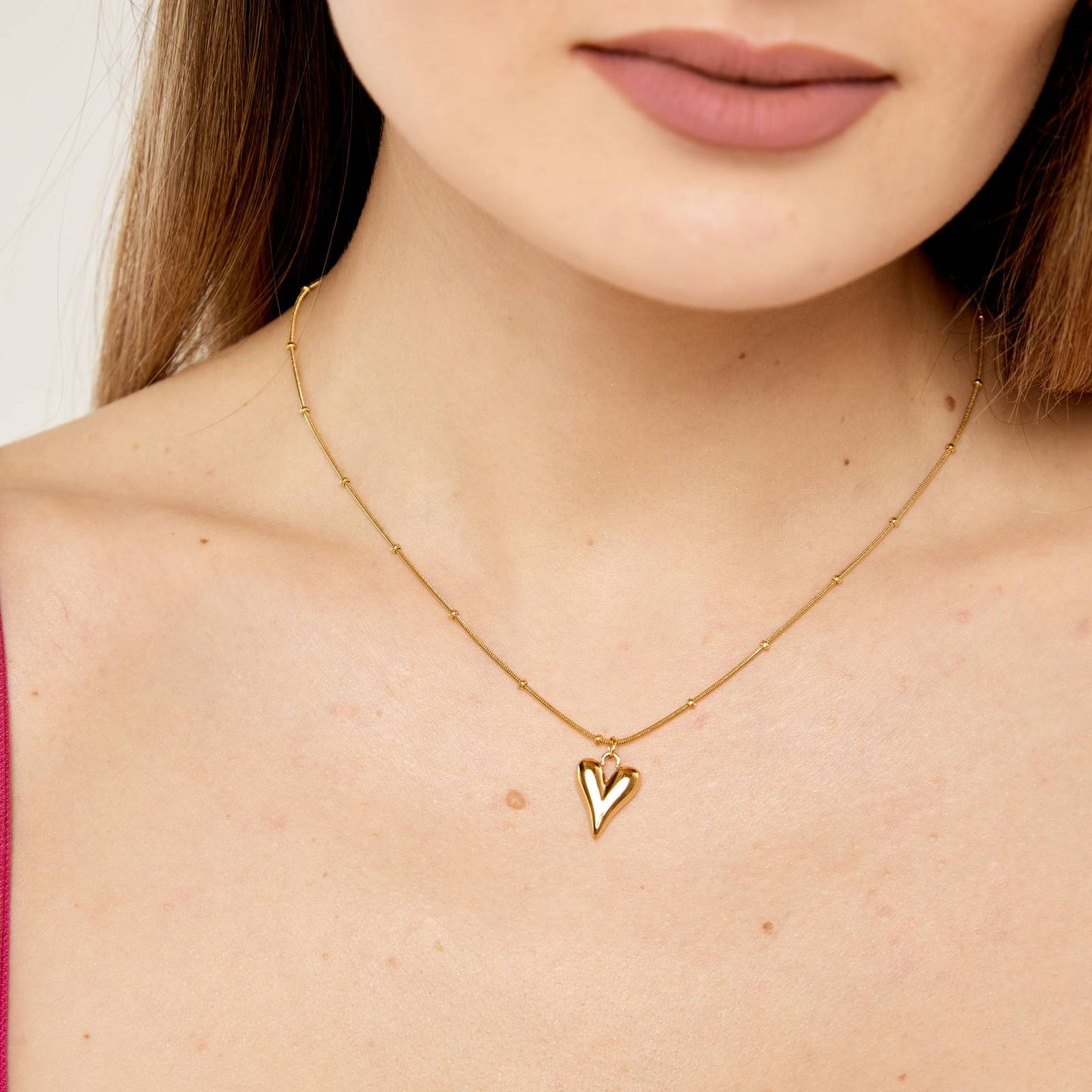 18K gold plated Stainless steel "Hearts" necklace image 4