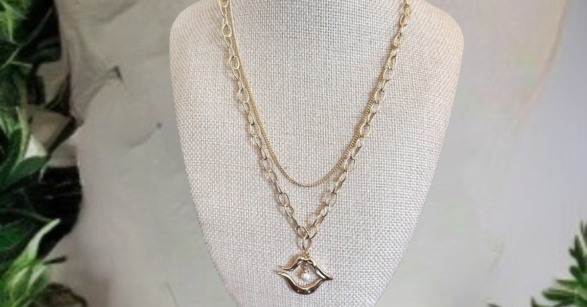 14K Gold Plated Elegant Gold Layered Necklace with Pearl Charm Pendant